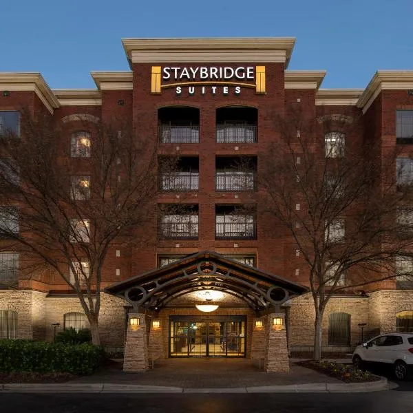 Staybridge Suites Columbia by IHG, Hotel in Columbia
