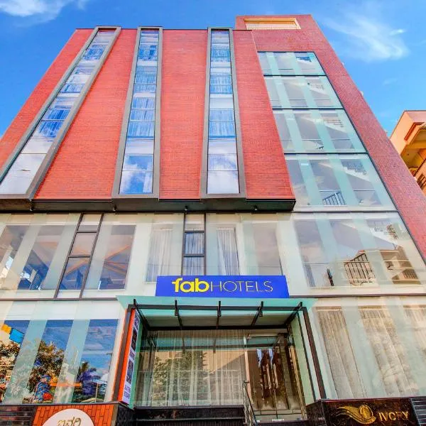 FabHotel The Royal Suites - Nr Gopalan innovation mall, hotel in Bangalore