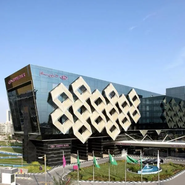 Crowne Plaza Riyadh - RDC Hotel & Convention by IHG, hotel v Rijádu