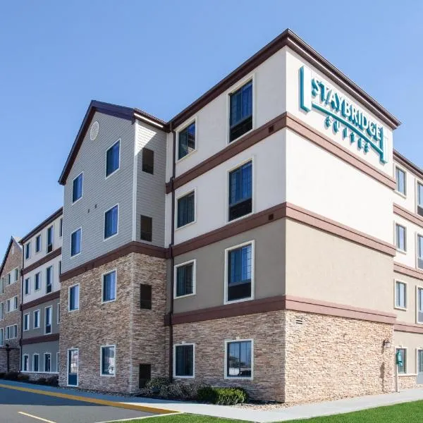 Staybridge Suites Lincoln North East by IHG, hotel in Lincoln