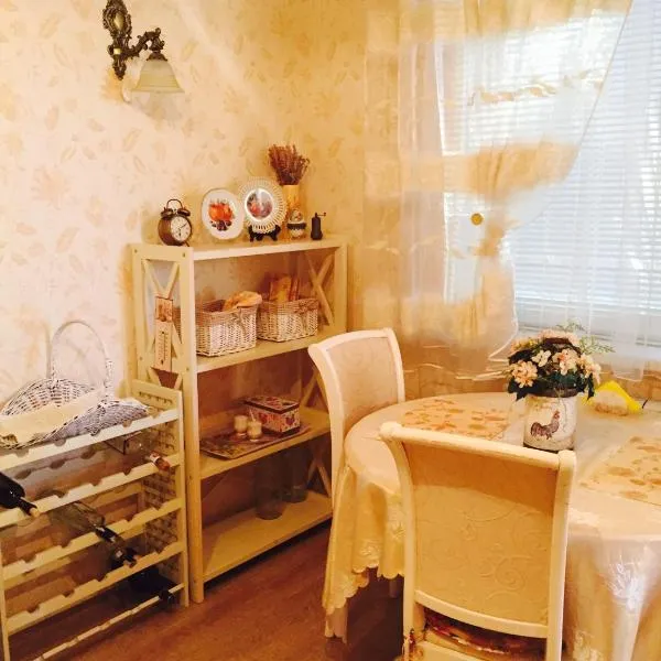 Красивая 2-к,в Новом доме!От хозяйки!, hotel di Odessa