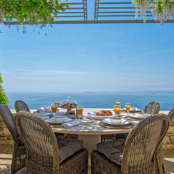 Paleopetres Blanche - Private Pool - Sea Views - Nissaki - North East Coast -