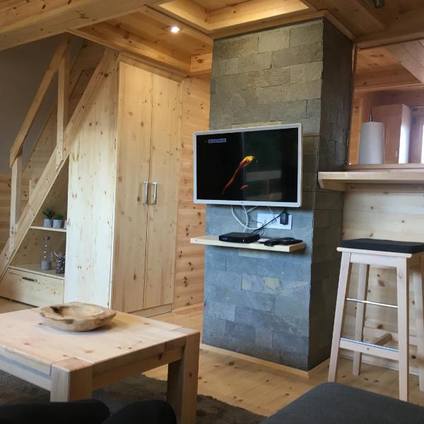 Wooden Apartman Prémium Jacuzzival