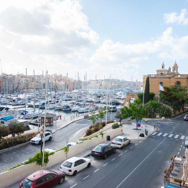 Vittoriosa Seafront Highly Furnished Apartment FL 4