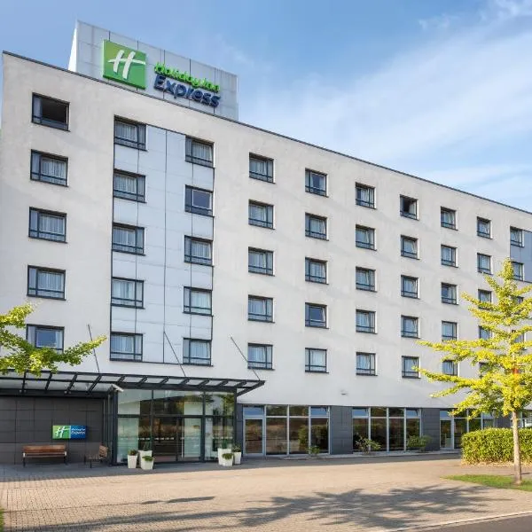 Holiday Inn Express Düsseldorf - City North by IHG, hotel in Düsseldorf