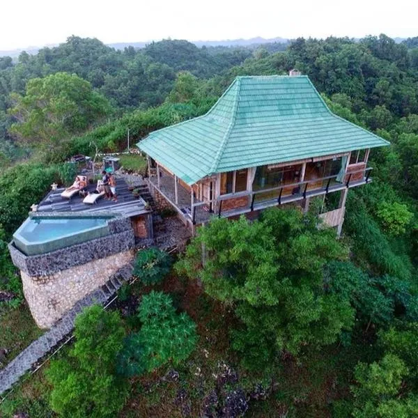 Batu Hill Villa, hotel in Watukarung