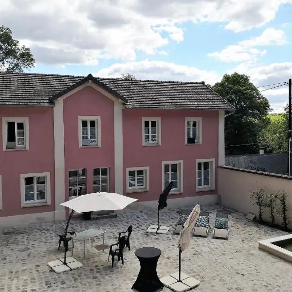 Les 7 Sources, hotel v destinaci LʼIsle-Adam