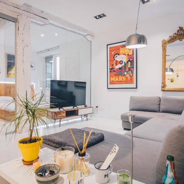 Plaza Nueva apartment by People Rentals