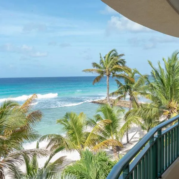 White Sands Beach Condos, hotel in Christ Church