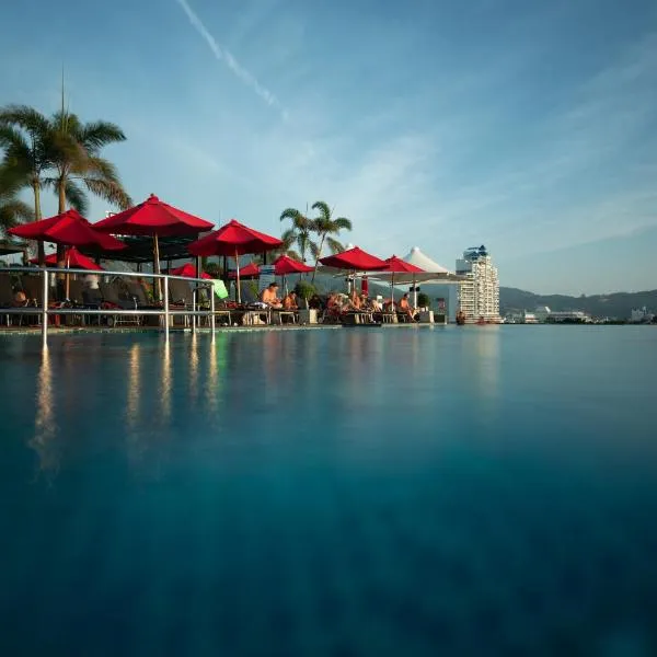 The Charm Resort Phuket - SHA Certified, hotel in Patong Beach