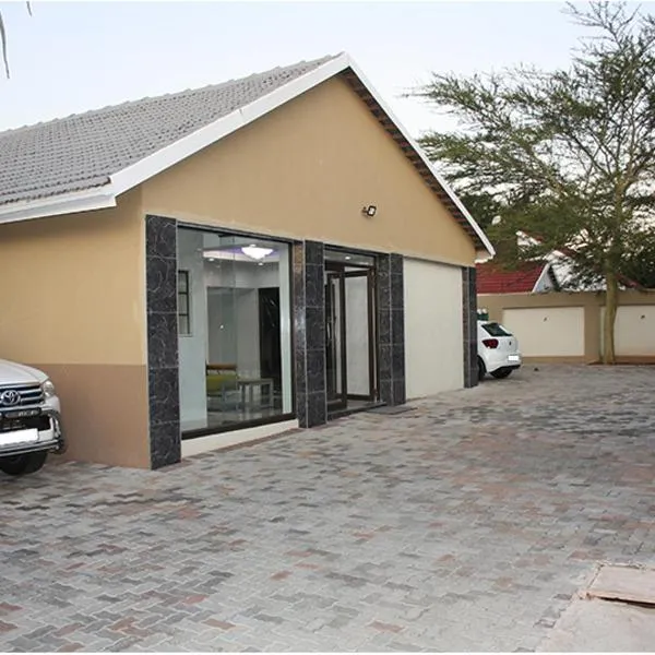 Classic-Lodge, hotel em Kempton Park