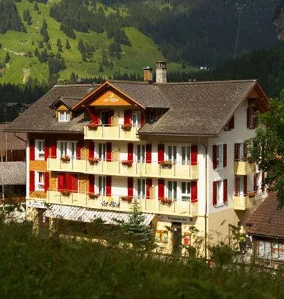 Hotel Des Alpes, ξενοδοχείο σε Kandersteg