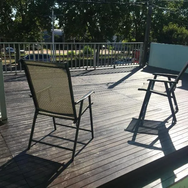 Relax IV、パイサンドゥーのホテル