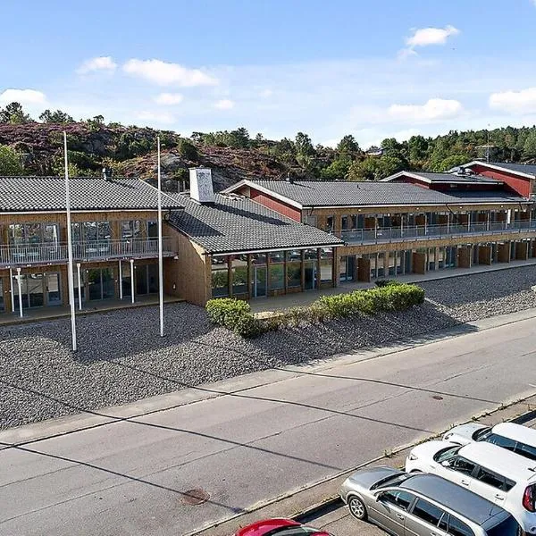 Lägenhetshotell Varvet, hotel em Ellös