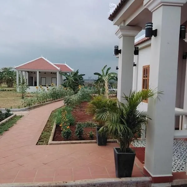 Koh Ker Hotel and Restaurant, hotel in Phumĭ Mréch