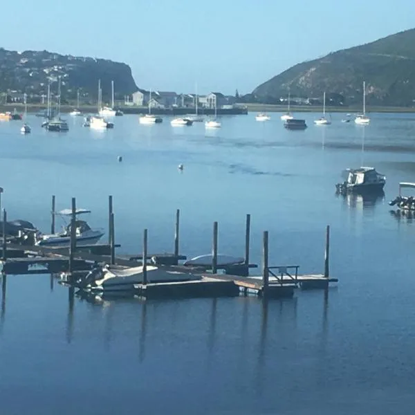 Laguna Grove 48, hotel in Knysna