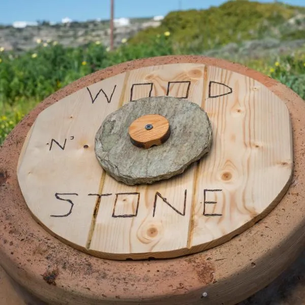 wood and stone, viešbutis Adame