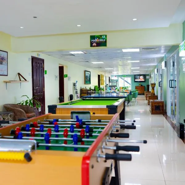 Holiday Inn Dar Es Salaam by IHG, hotel v destinaci Dar es Salaam