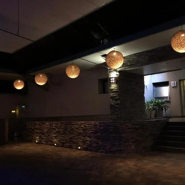 Uman Hotel -Motel-, hotel en Buenos Aires