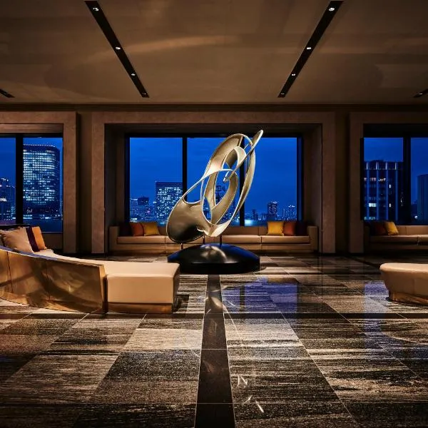 The Royal Park Hotel Iconic Osaka Midosuji, hotel in Osaka