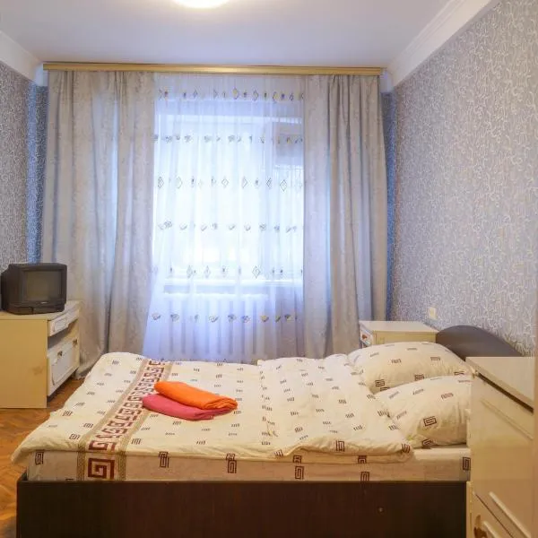 53 вулиця Данила Щербаківського, hotel di Kiev
