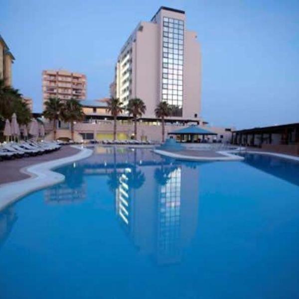 4Us LA MANGA VIP HOTEL
