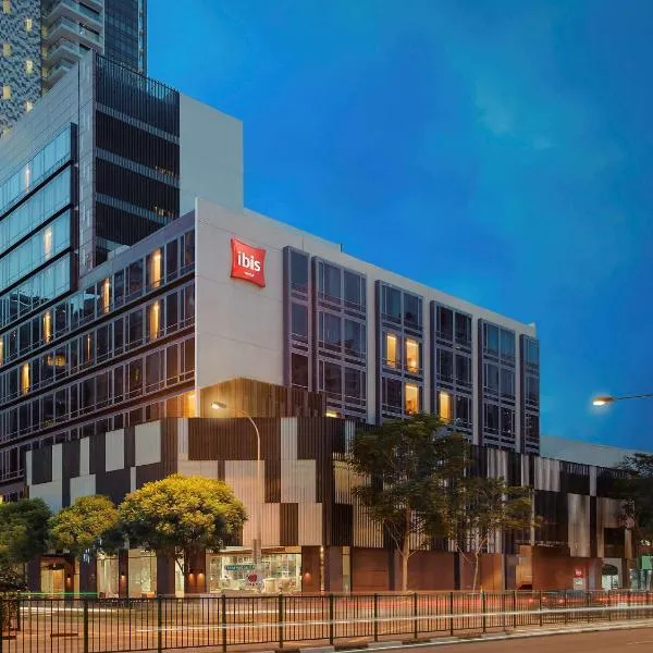新加坡宜必思诺维娜酒店，位于新加坡的酒店