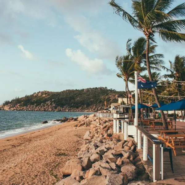 Nomads Magnetic Island, hotel in Nelly Bay