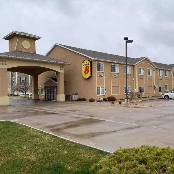 Super 8 by Wyndham Great Bend, hôtel à Great Bend
