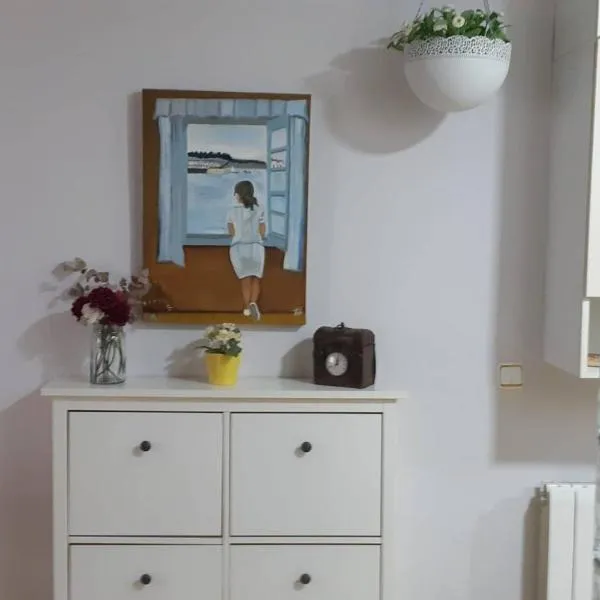 Cozy Apartment Near The Beach، فندق في برشلونة