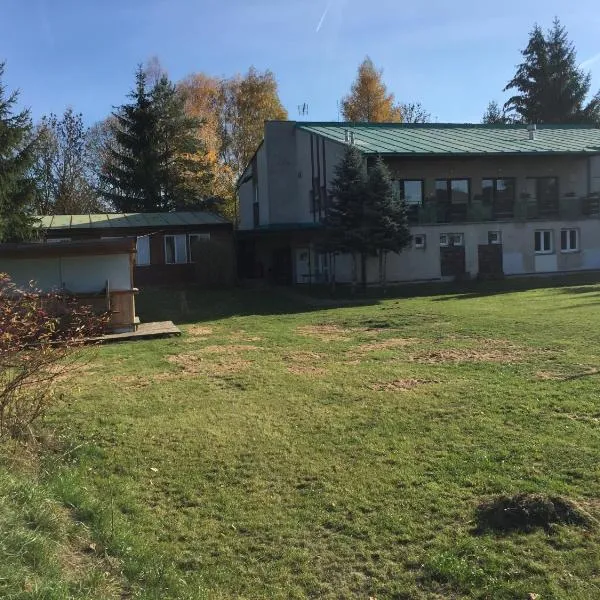 Penzion na Slunci, hotel v destinaci Staré Splavy