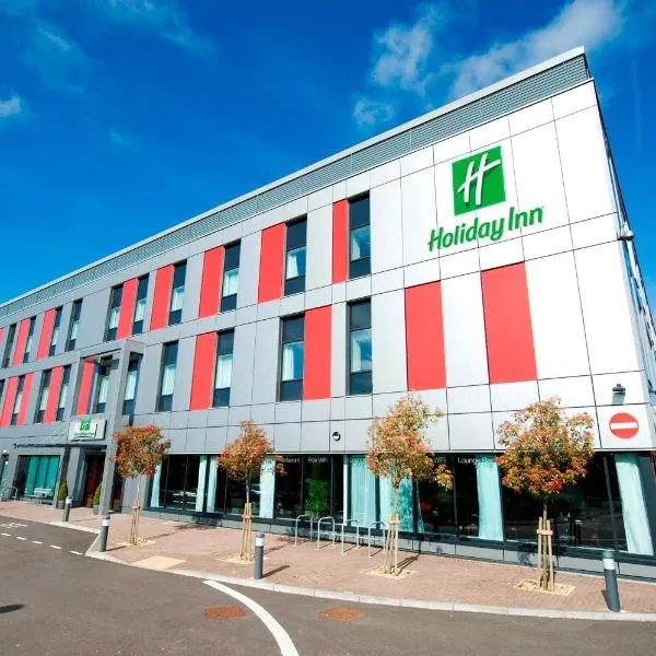 ホリデイ イン ロンドン ルートン エアポート（Holiday Inn London Luton Airport by IHG）、ルートンのホテル