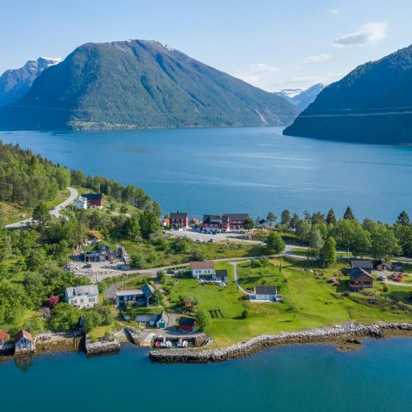 Dragsvik Fjordhotel