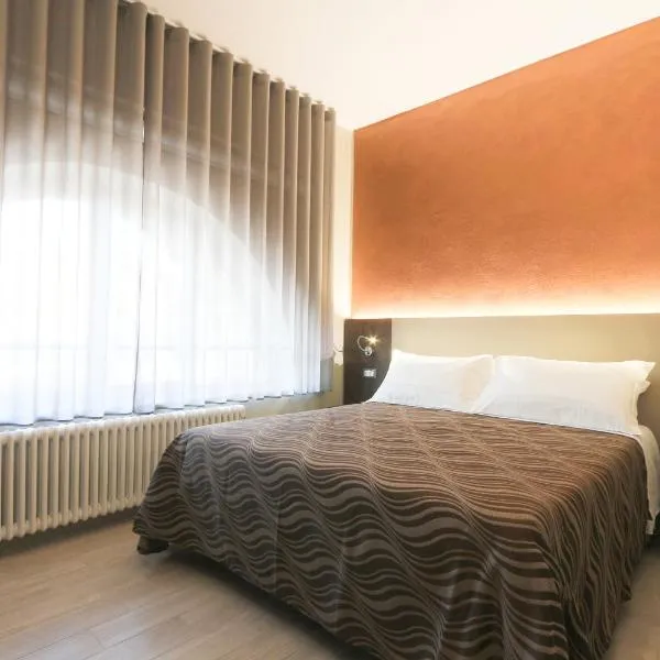 People Travel Rooms, hotel in Bologna