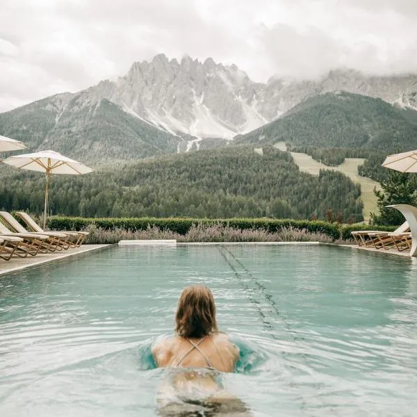Naturhotel Leitlhof, hotell sihtkohas Innichen