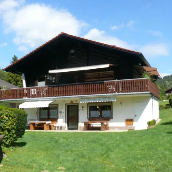 FeWo Falk 26 OG am See, hotel in Arrach