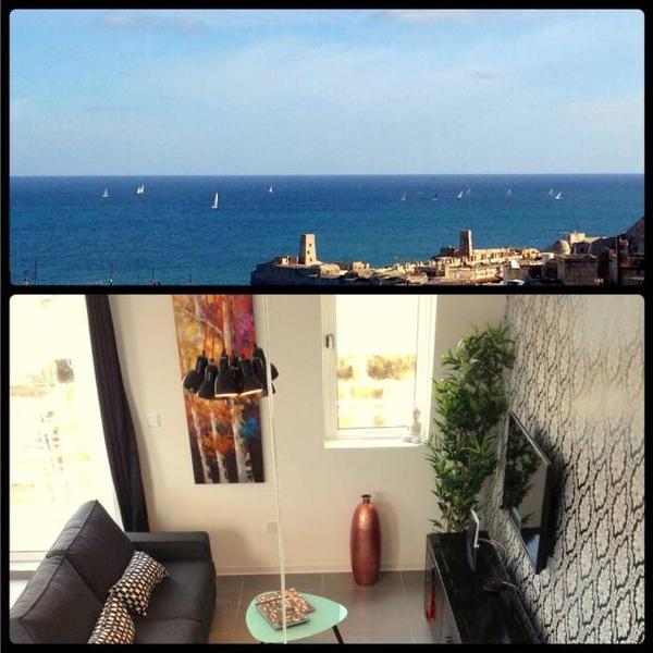 Valletta Art PentHouse with seaview