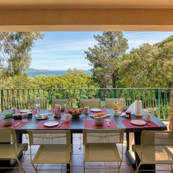 Villa Cavalaire sur Mer, ξενοδοχείο σε Cavalaire-sur-Mer