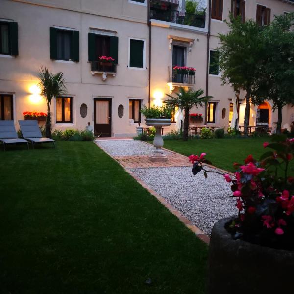 Cinqueteste Luxury Home, Venecia