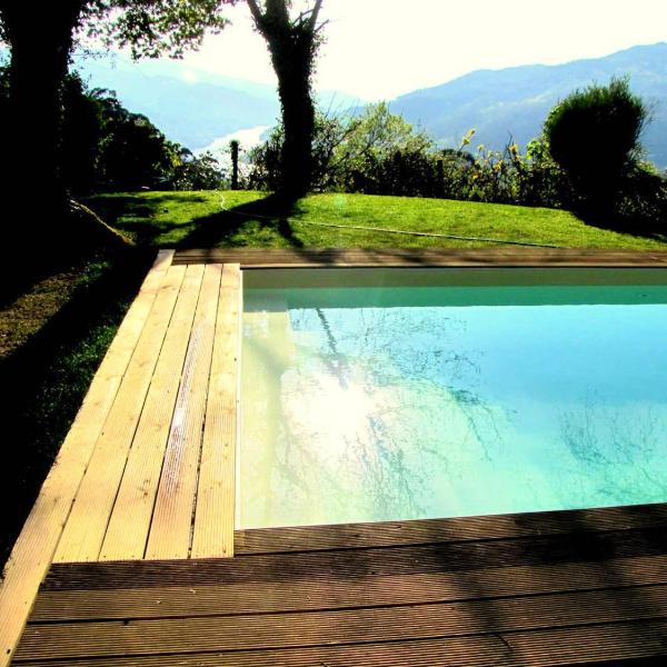 3 bedrooms villa with lake view private pool and enclosed garden at Ventosa
