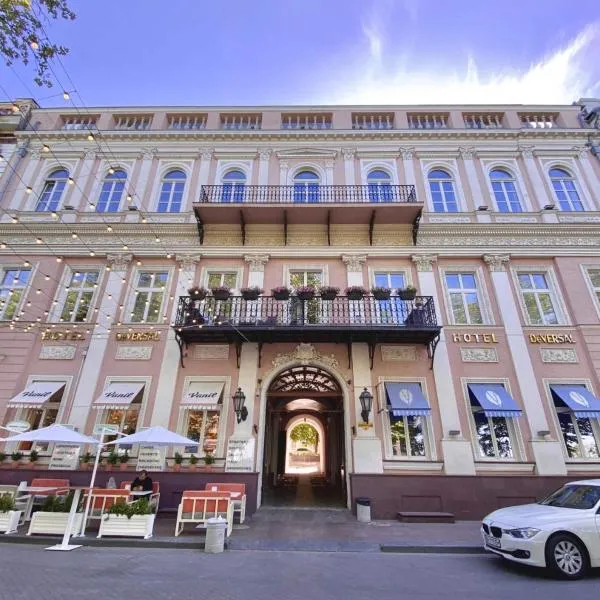 De Versal, hotel in Odesa