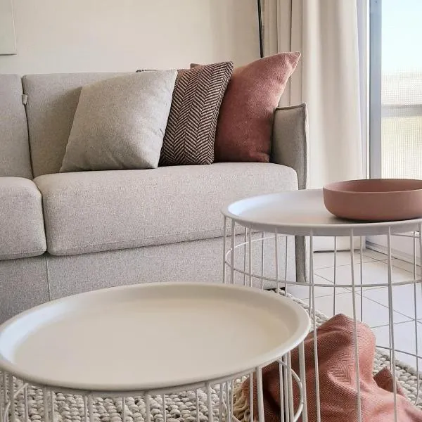 Léonie met parking, hotel en Nieuwpoort