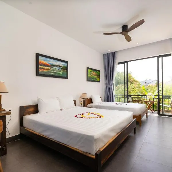 The Boathouse Riverside Homestay, hotel en Hoi An