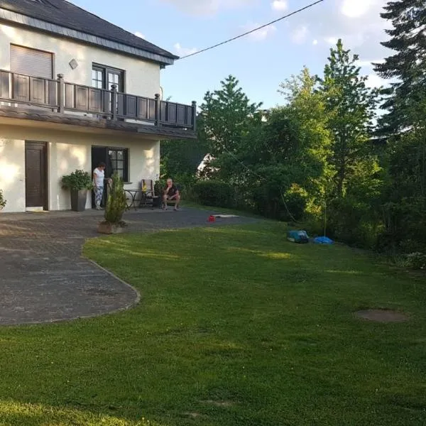 Haus Waldeck, hotel in Dasburg