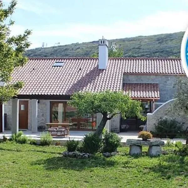 Retiro Da Avo Lídia - Turismo Rural, hotel in Mendiga