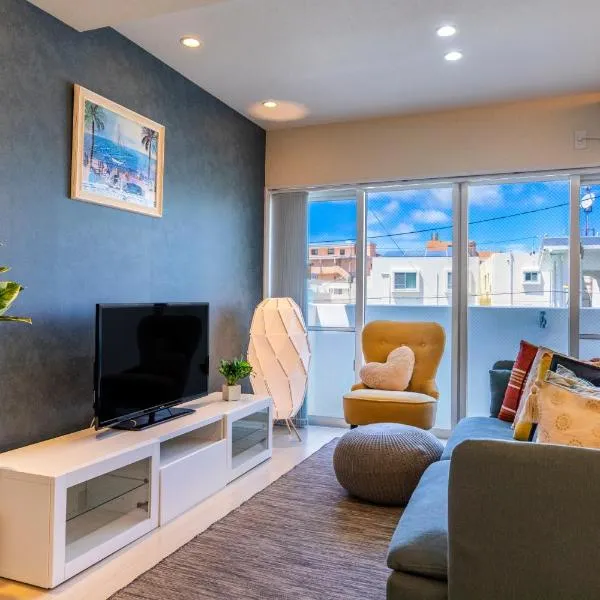 Condominium Luana 築浅2LDK 宮城海岸徒歩2分 American Village 車で10分, ξενοδοχείο σε Chatan