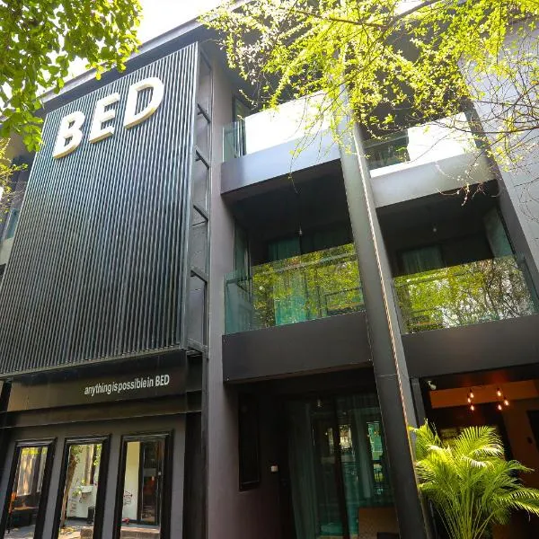BED Phrasingh-Adults Only, hotel in Chiang Mai