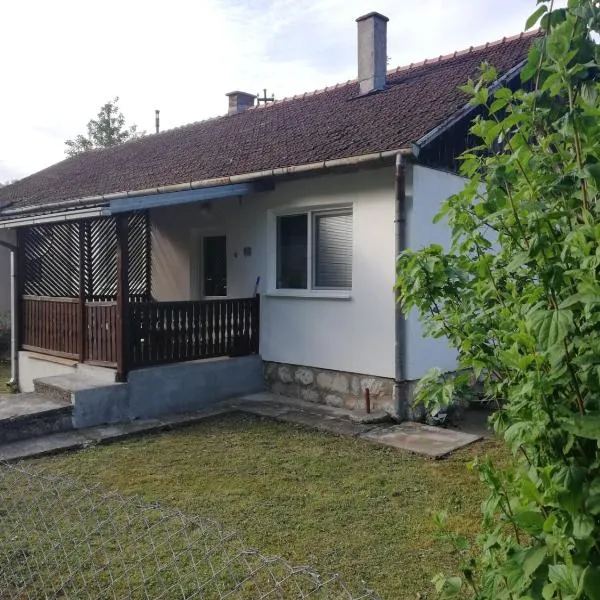 Vikendica Iva, ξενοδοχείο σε Perucac