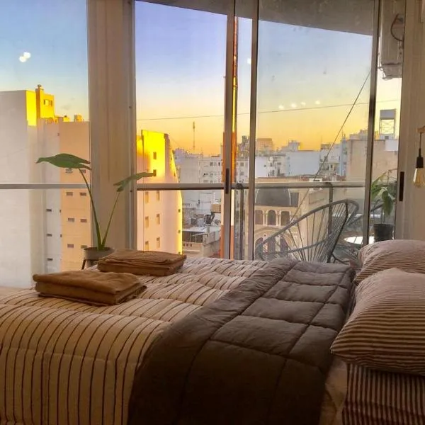 Inmejorable! Piso alto en Centro BsAs, Moderno con parrilla y pileta 3 pax, hotel in Buenos Aires