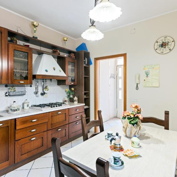Castello Ursino Balcony Apartment